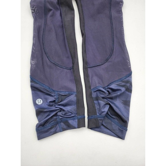 Lululemon Seek The Heat Crop Leggings Size 6 Blue Camo Luxtreme Mesh Gym Crops - Picture 5 of 11